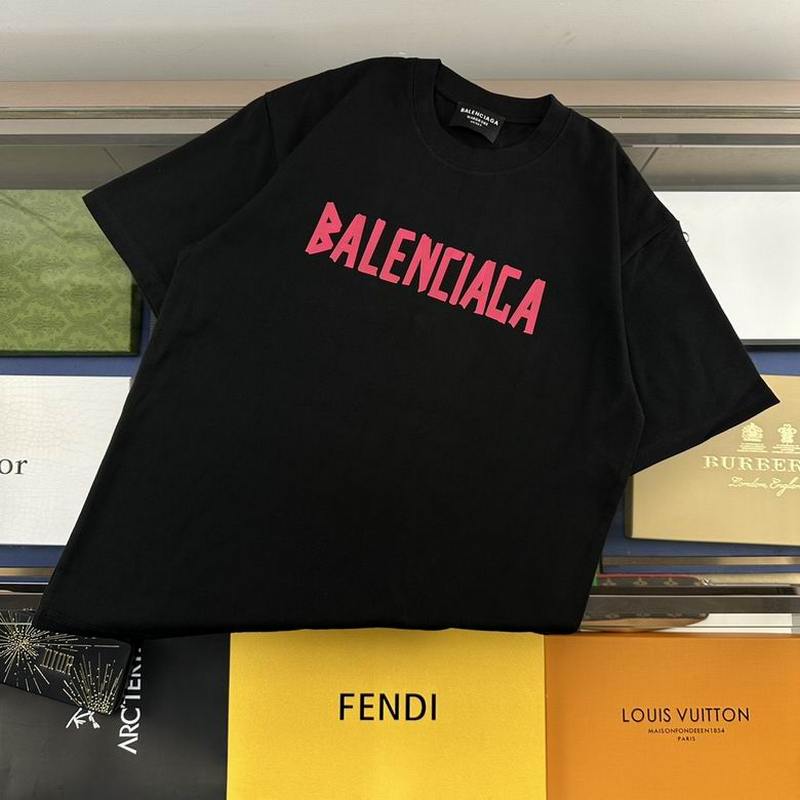 Balenciaga Men's T-shirts 32